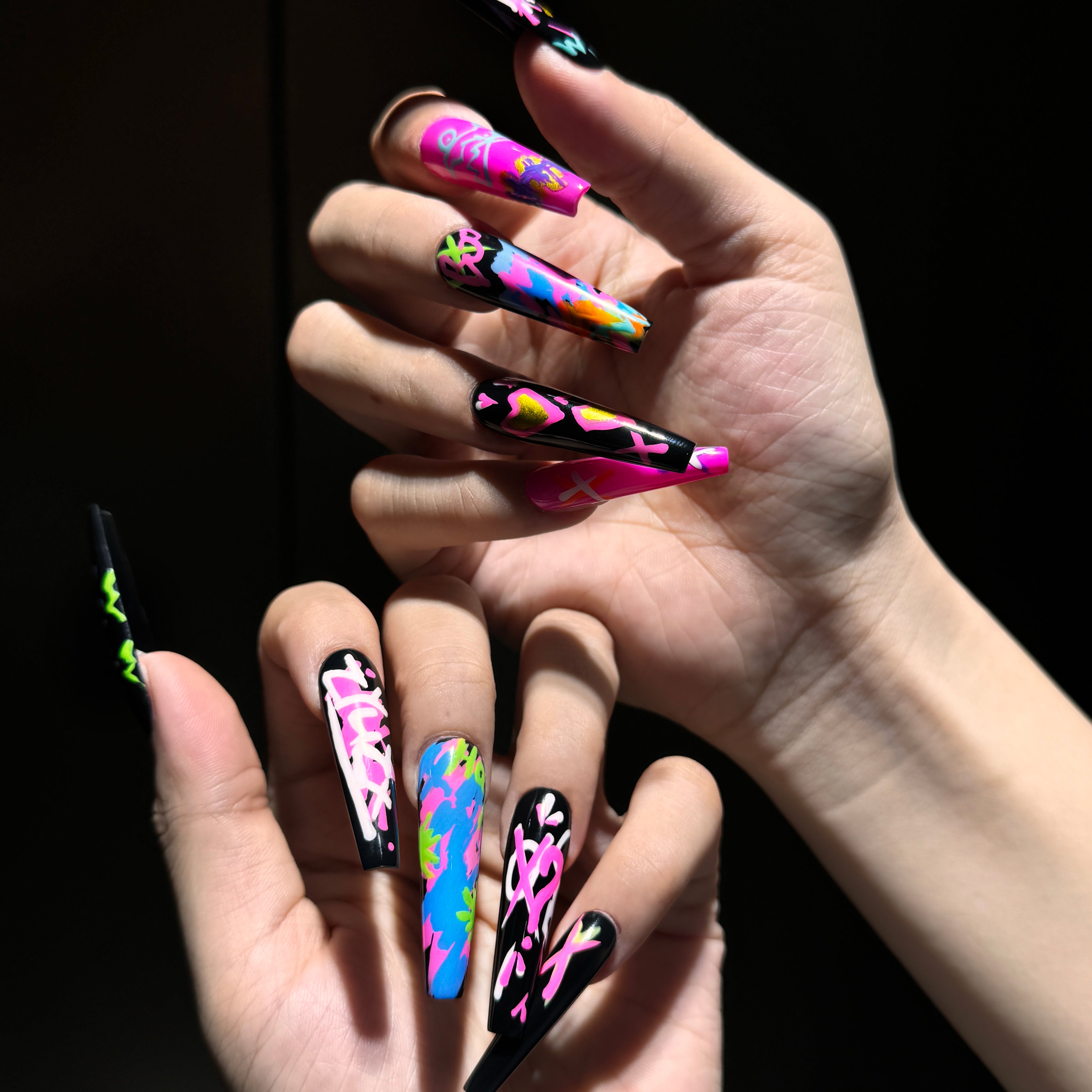 Siva Nail, Neon Groove, Graffiti Style, handgemachte Nagelpresse