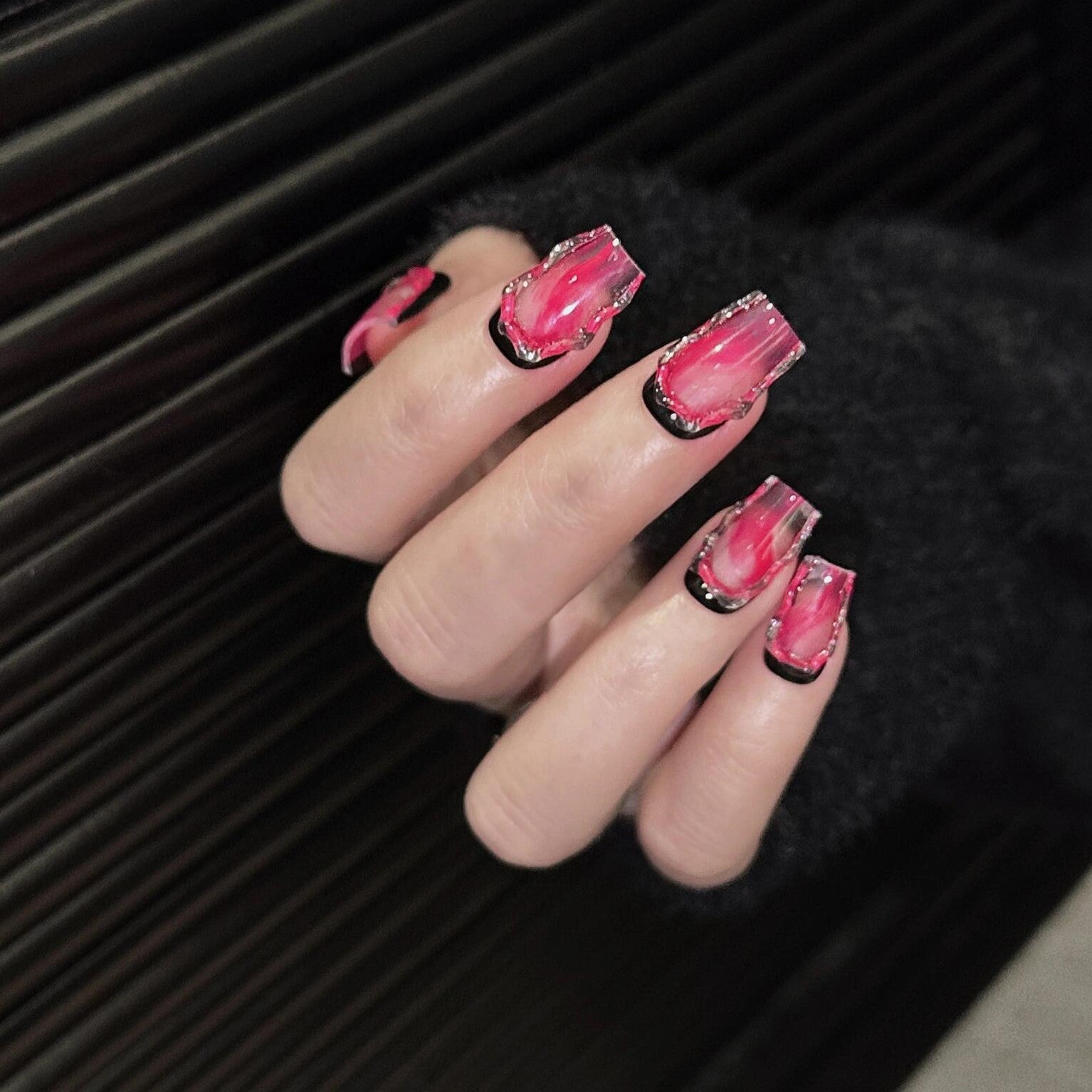 Siva Nail, Pink Fission, Edgy Style Handgemachte Nagelpresse