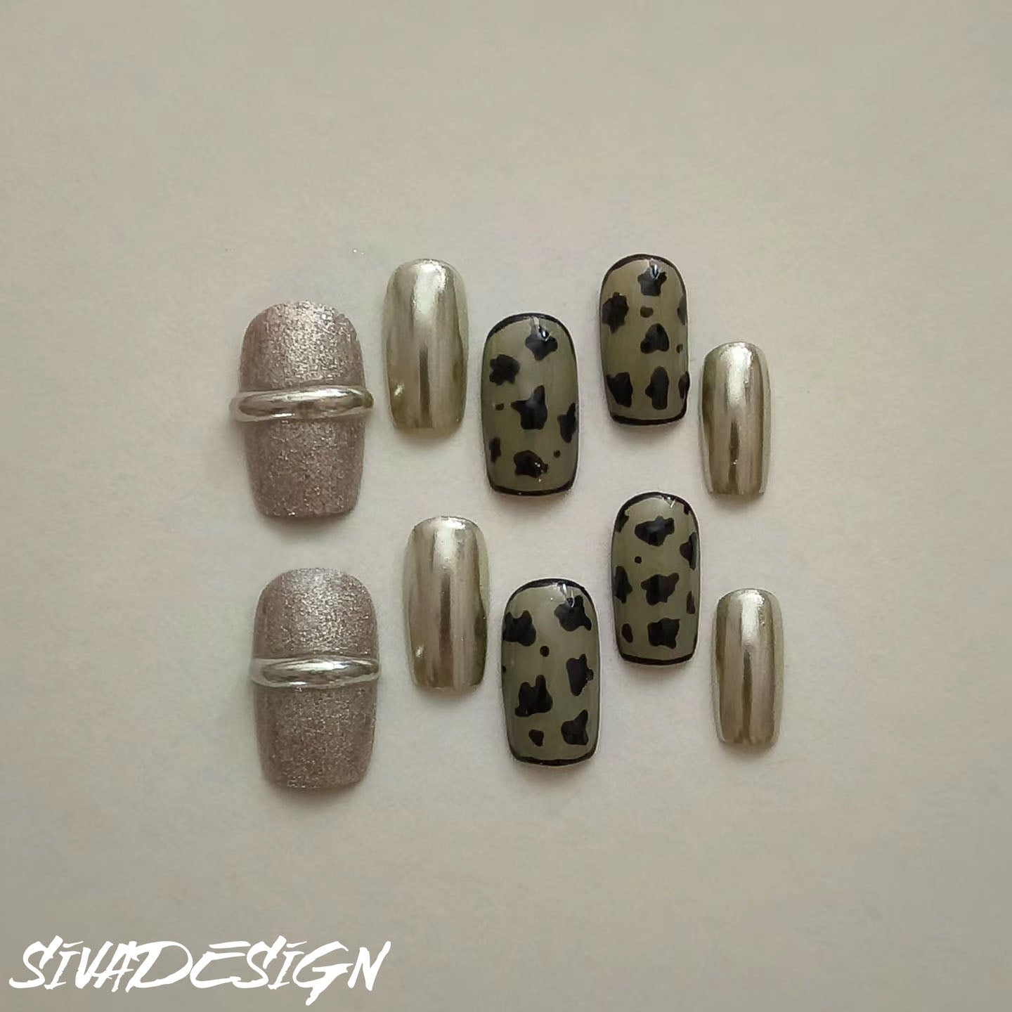 Siva Nail, Wilde Eleganz, Metallic Leopard Handgemachte Press on Nails