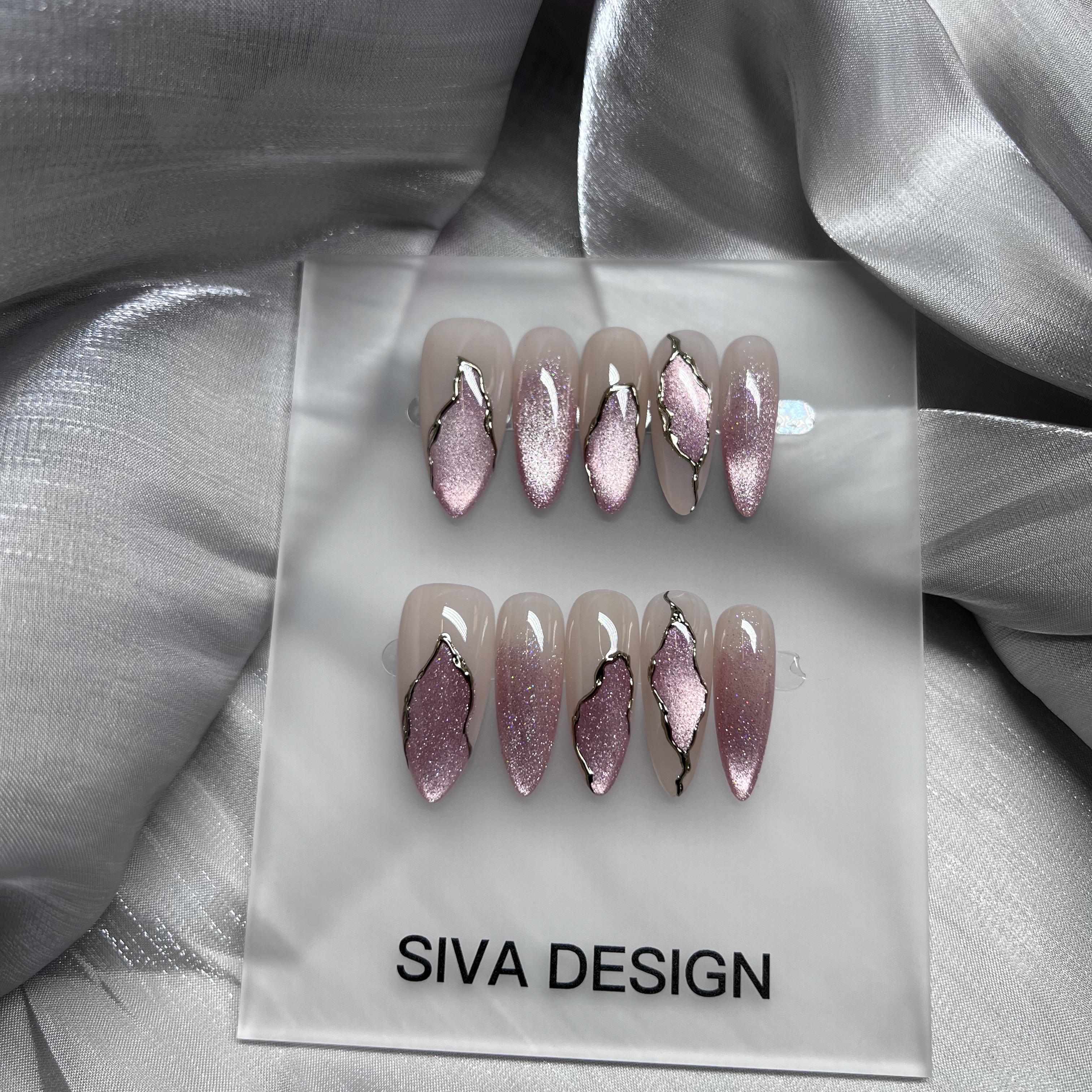 Siva Nail, Sunset Glow, strahlendes Pink, handgemachtes Aufdrücken von Nägeln