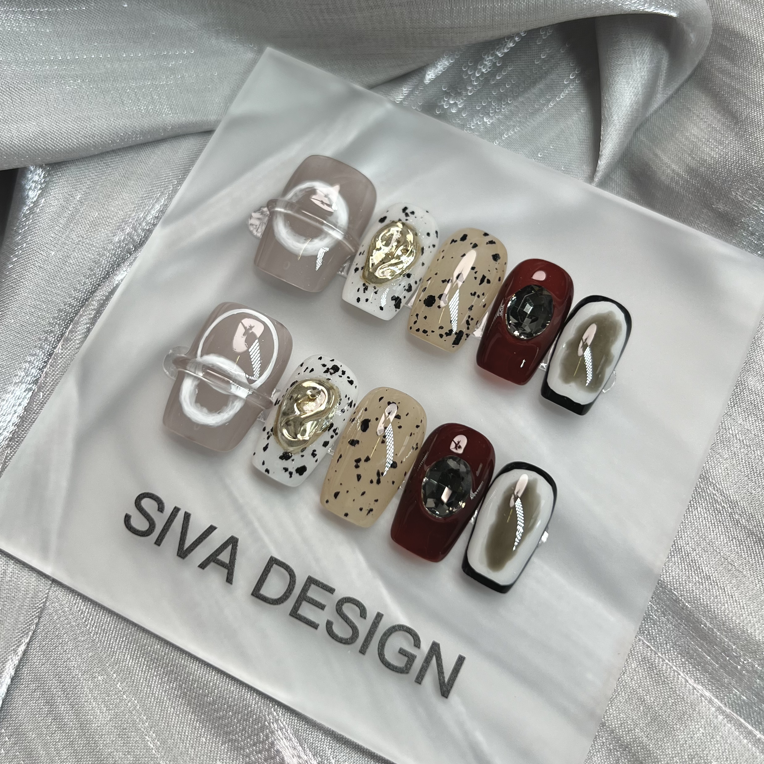 Siva Nail, Luxus-Bühne, moderne Kunst, handgemachte Nagelpresse