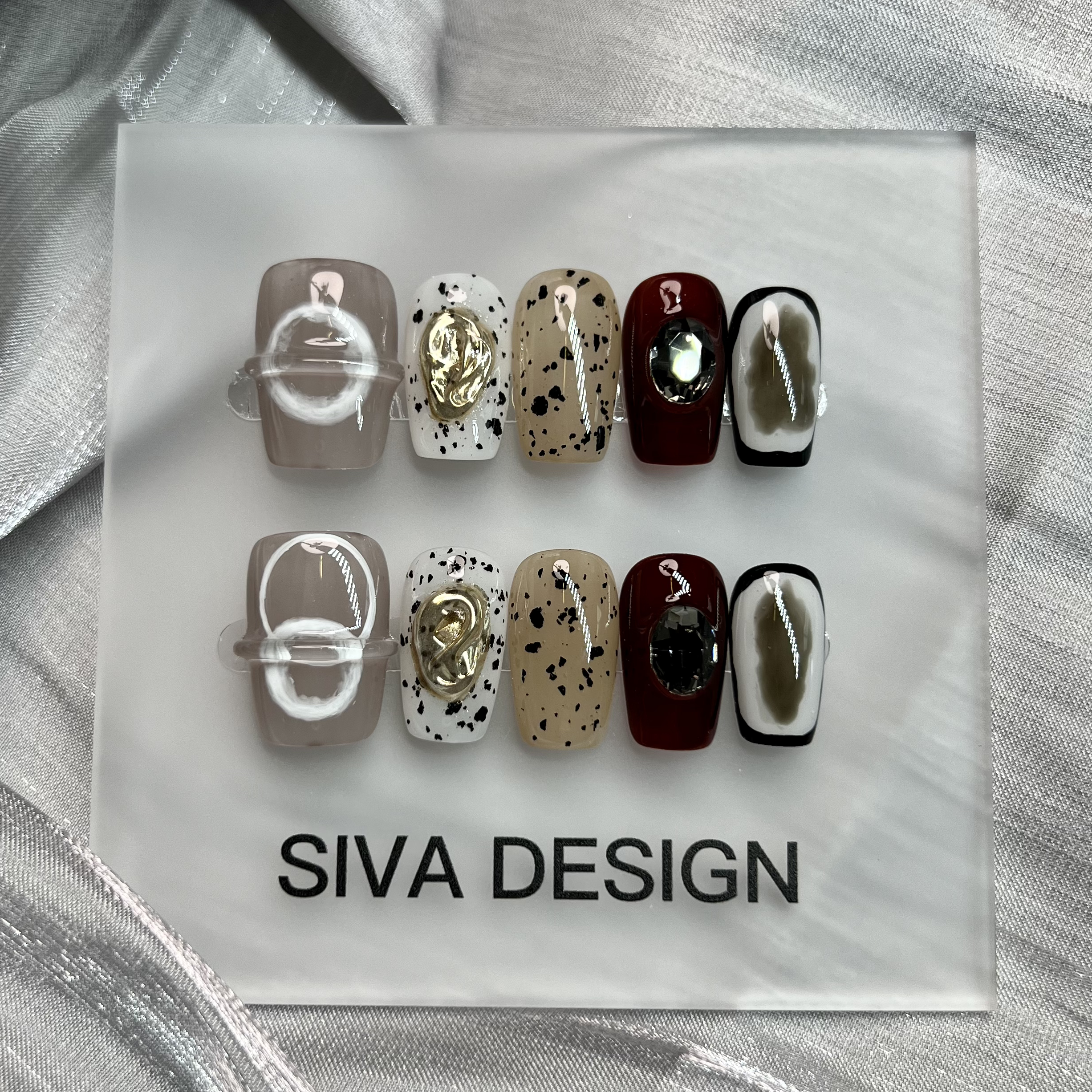 Siva Nail, Luxus-Bühne, moderne Kunst, handgemachte Nagelpresse