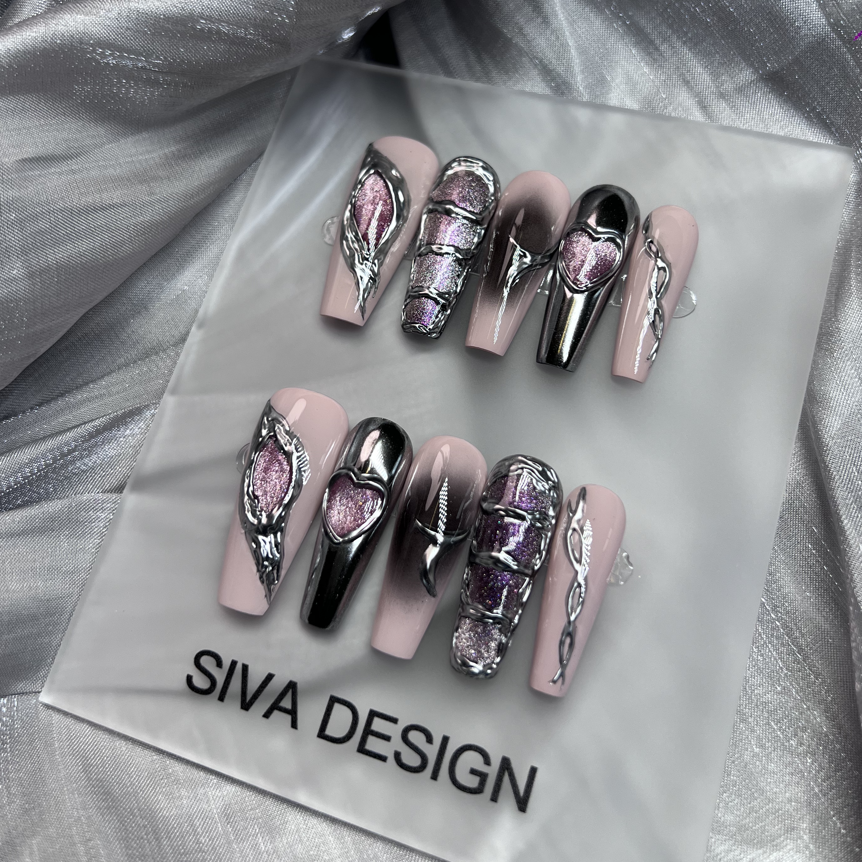 Siva Nail, Planet 301, Metallic Chrom, handgemachte Nagelpresse