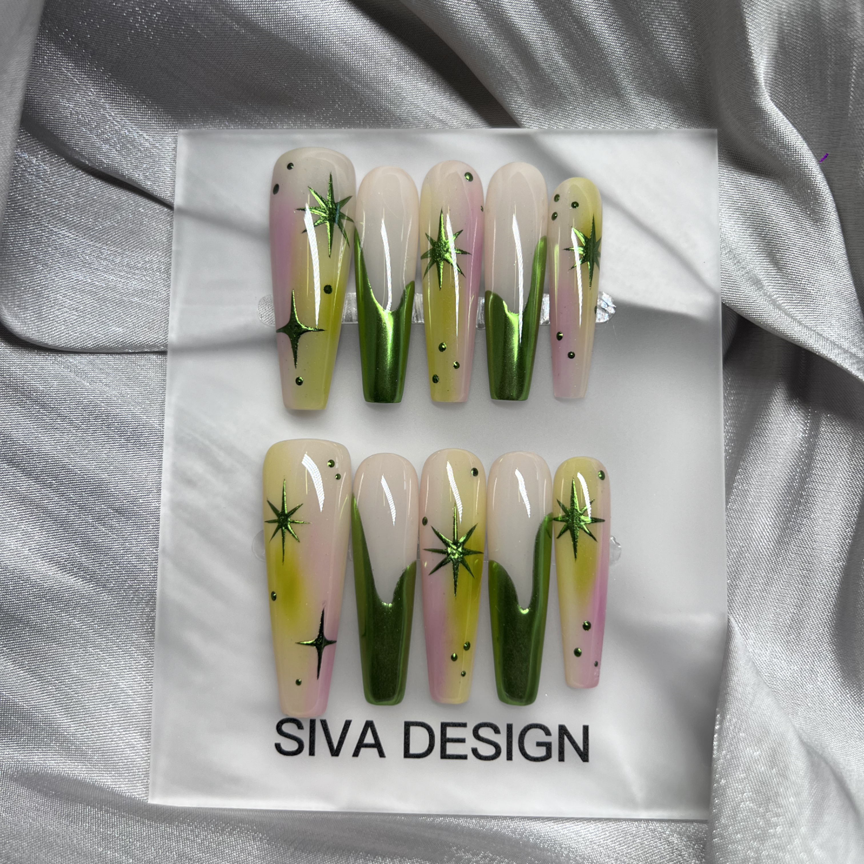 Siva Nail, Verdant Whimsy, Ombre Artistic Green und Purple, handgemachte Nagelpresse