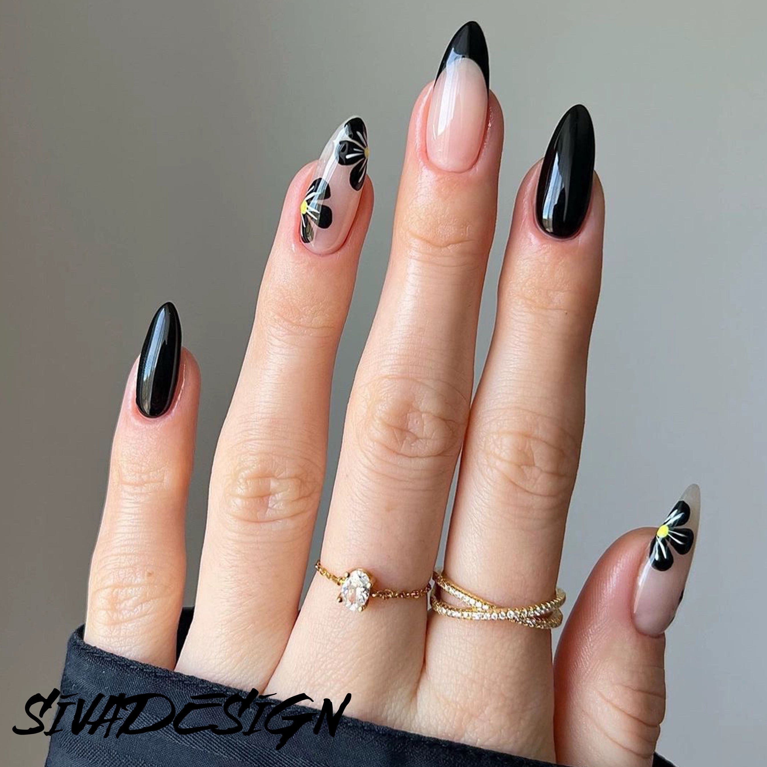 Siva Nail, Midnight Petals, Floraler Kontrast, handgemachtes Aufdrücken von Nägeln