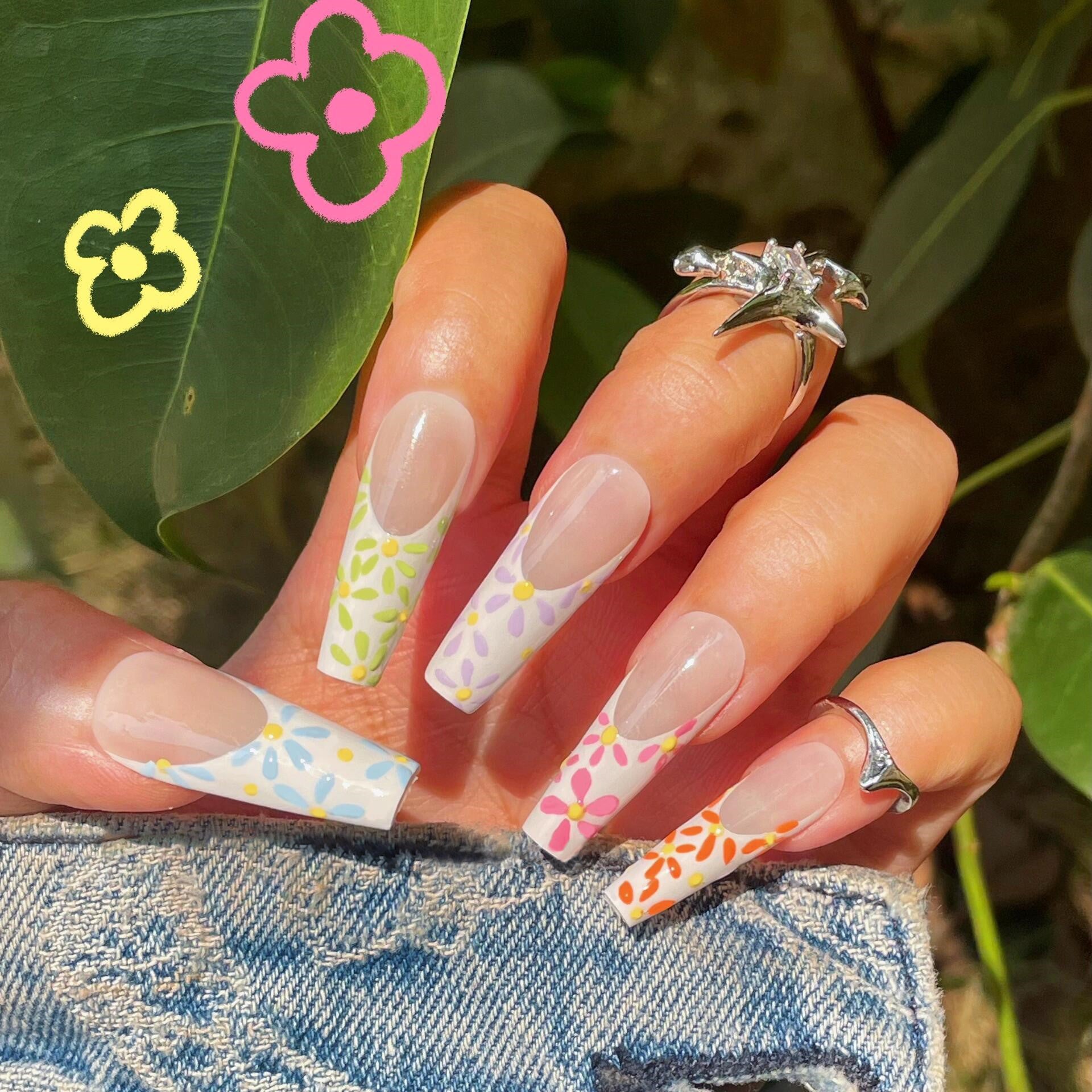 Siva Nail, Frühlingssonate, Lebendiges Floral, handgemachtes Aufdrücken von Nägeln