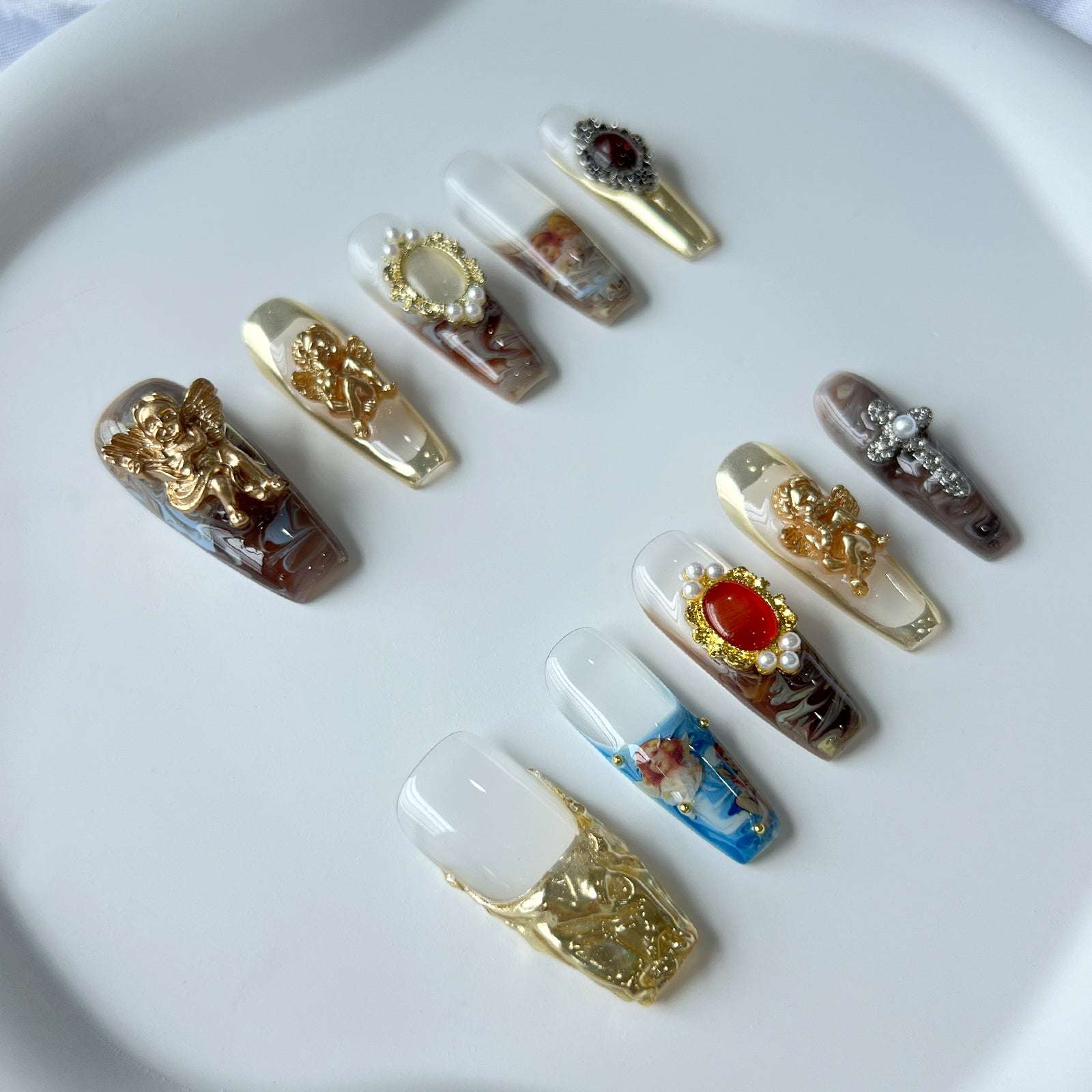 siva-nail-royal-opulence-vintage-baroque-acrylic-handmade-press-on-nails-27-790444a5-0c57-45e0-9049-ed0c4368e45a-_5