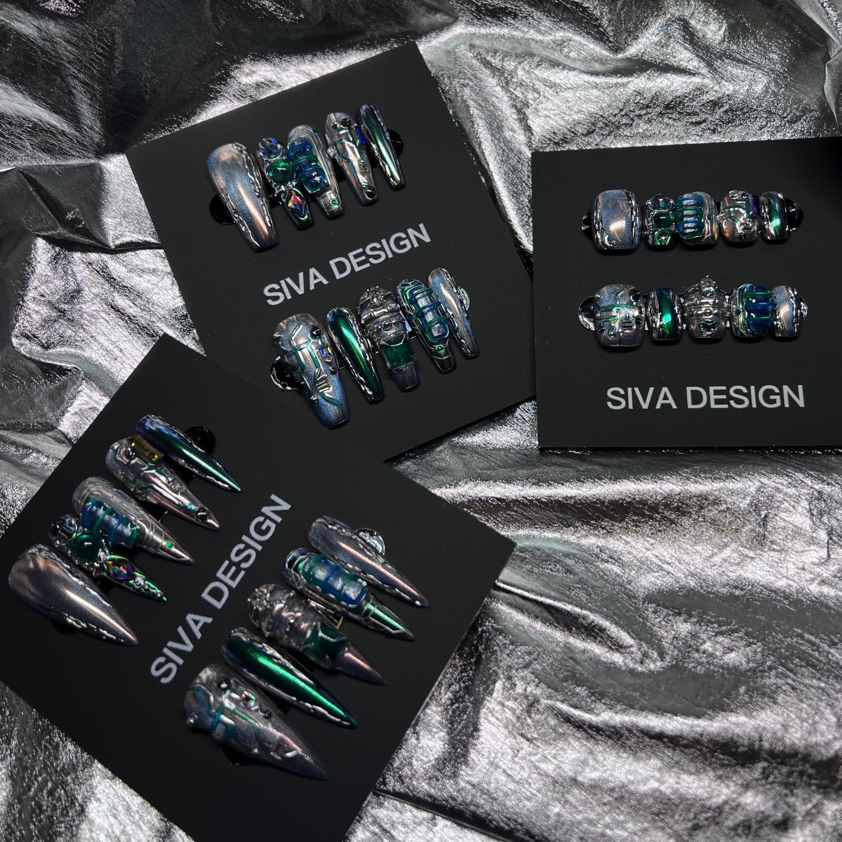 Siva Nail, Cyber ​​Glow, Futuristische handgemachte Nagelpresse