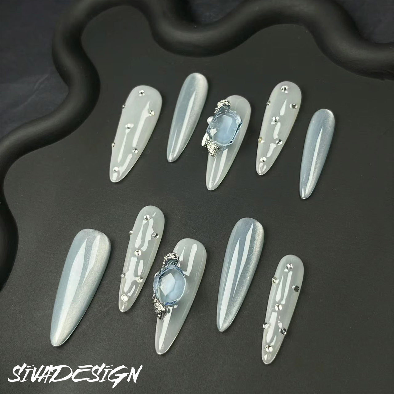 Siva Nail, Chilled Charms, Icy Elegance Style Handgemachte Nagelpresse