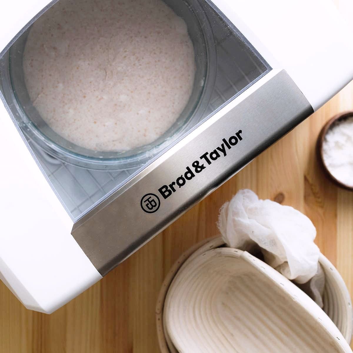 Brod & Taylor Folding Proofer & Cooker（Faltbarer Gärschrank & Slow Cooker）