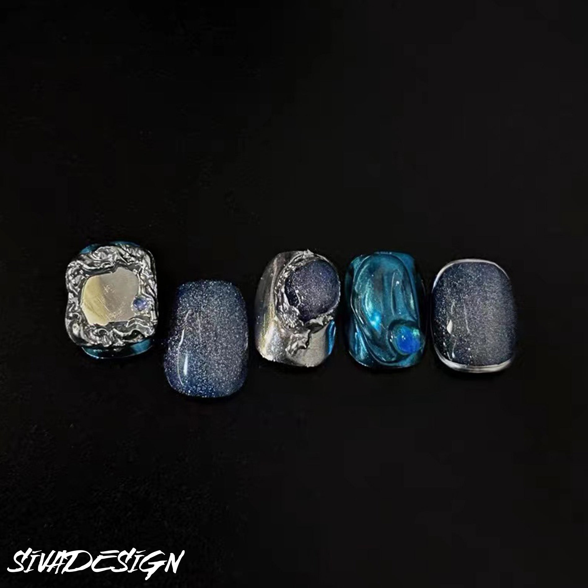 Siva Nail, Nebula's Embrace, Galaxy Handgemachte Nagelpresse