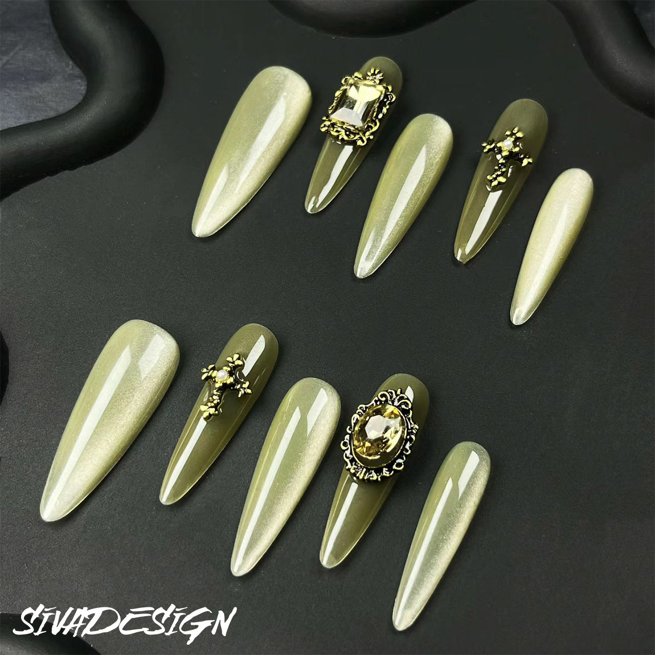 Siva Nail, Olive Opulence, Glamour-Stil, handgefertigte Nagelpresse