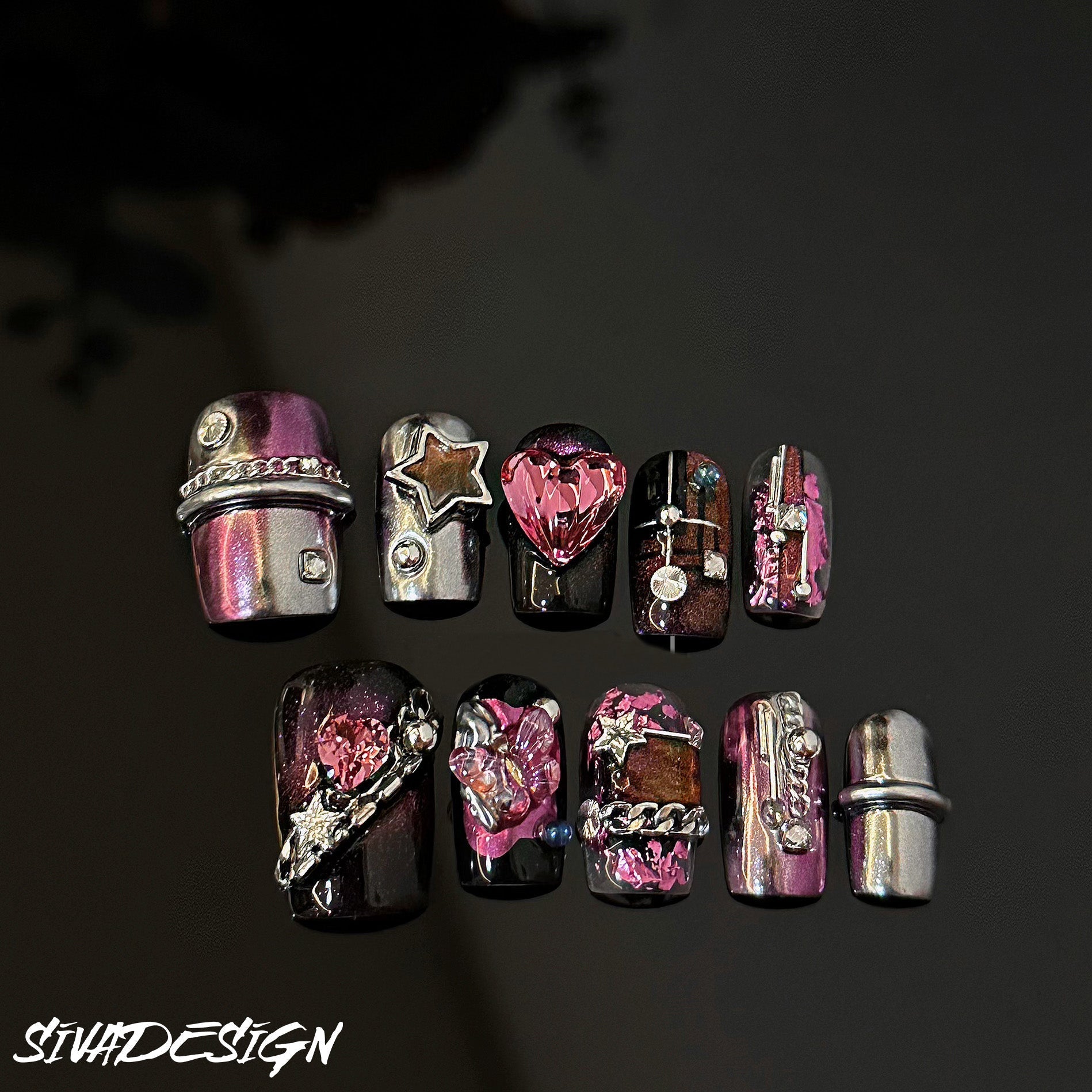 Siva Nail, Punk Princess, Edgy Chic, handgemachte Nagelpresse