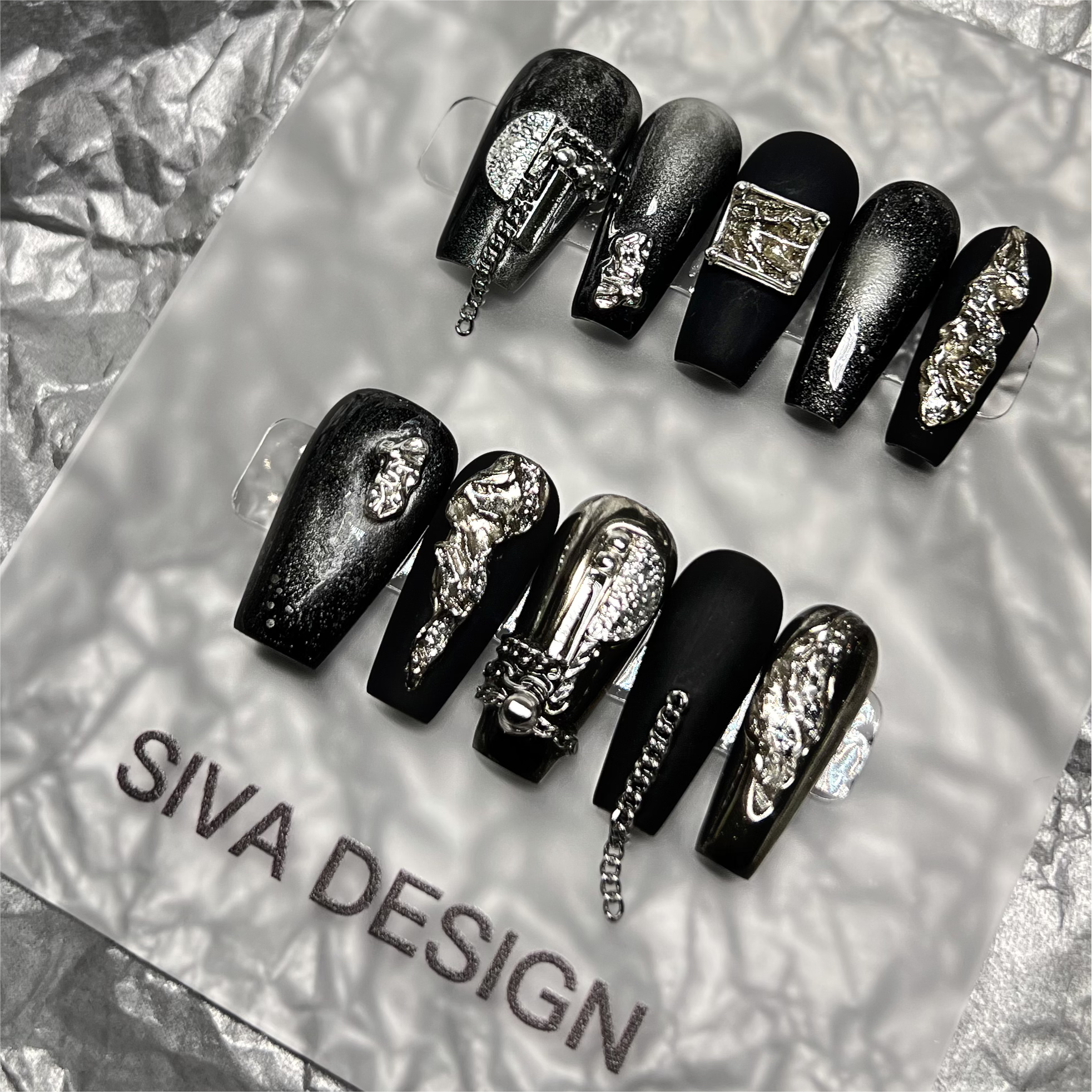 Siva Nail, Midnight Luxe, Metallic handgefertigte Press-on-Nägel