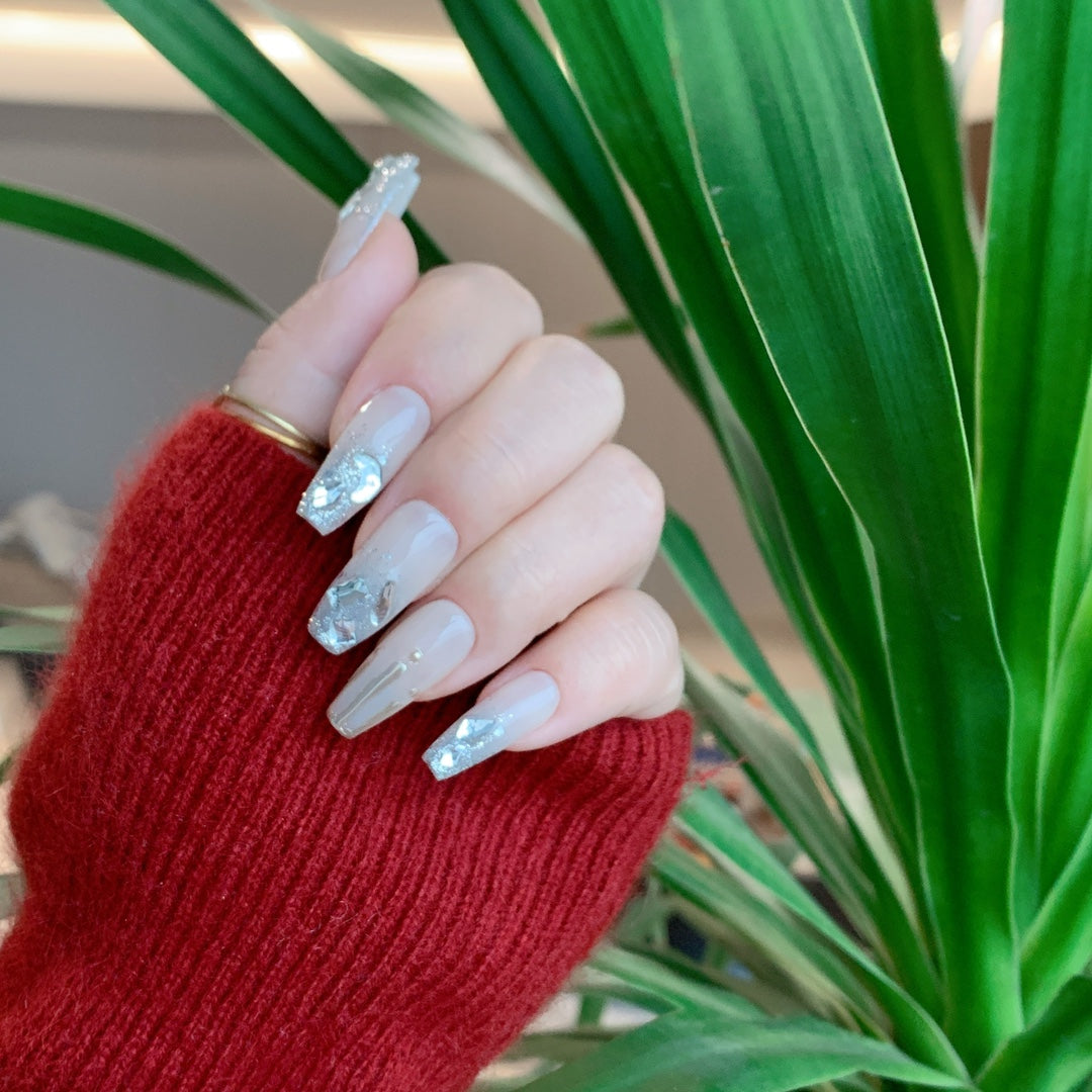 Siva Nail, vergoldete Blütenblätter, Luxe Bloom, handgemachte Nagelpresse