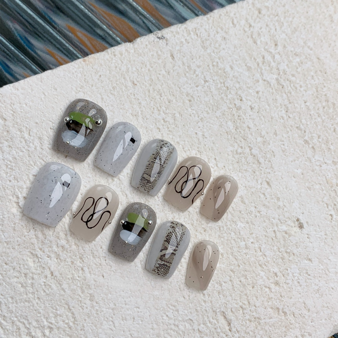 Siva Nail, Pearl Fantasy, Minimal Luxe, handgemachte Nagelpresse